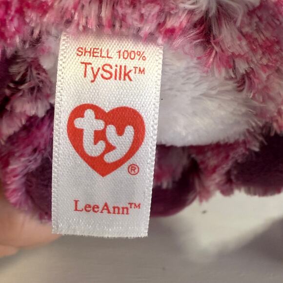 TY Beanie Boo LeeAnn Pink Lemur Plush Toy | EUC Rare Retired Soft Stuffed Animal - Picture 5 of 5